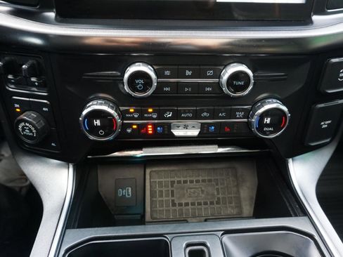 Used 2021 Ford F150 Platinum w/ Equipment Group 701A High image 24