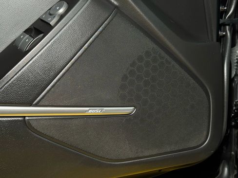 Used 2011 Cadillac CTS Premium image 19