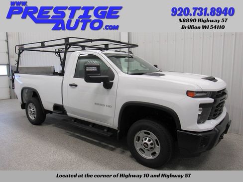 Used 2025 Chevrolet Silverado 2500 W/T w/ WT Convenience Package AWD/4WD image 3