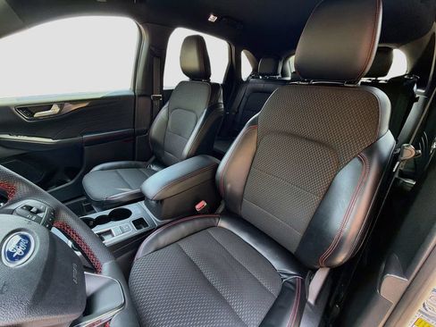Used 2023 Ford Escape ST-Line w/ Tech Pack #1 AWD/4WD image 23