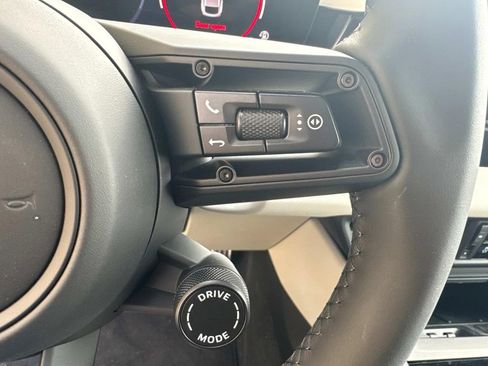 New 2025 Porsche Macan 4S Electric image 24