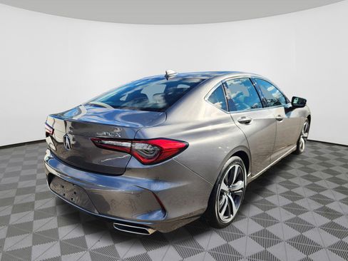 Certified 2025 Acura TLX w/ Technology Package image 4