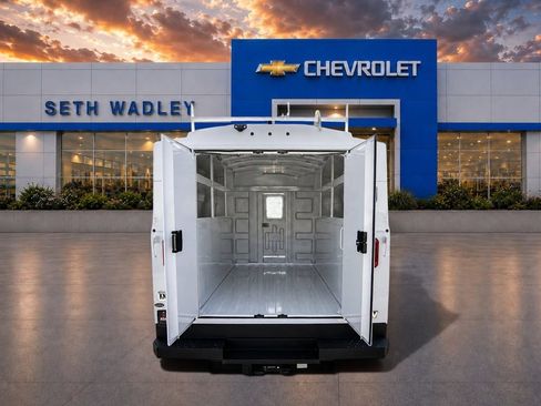 Used 2024 Chevrolet Express 3500 w/ Power Convenience Package RWD image 6