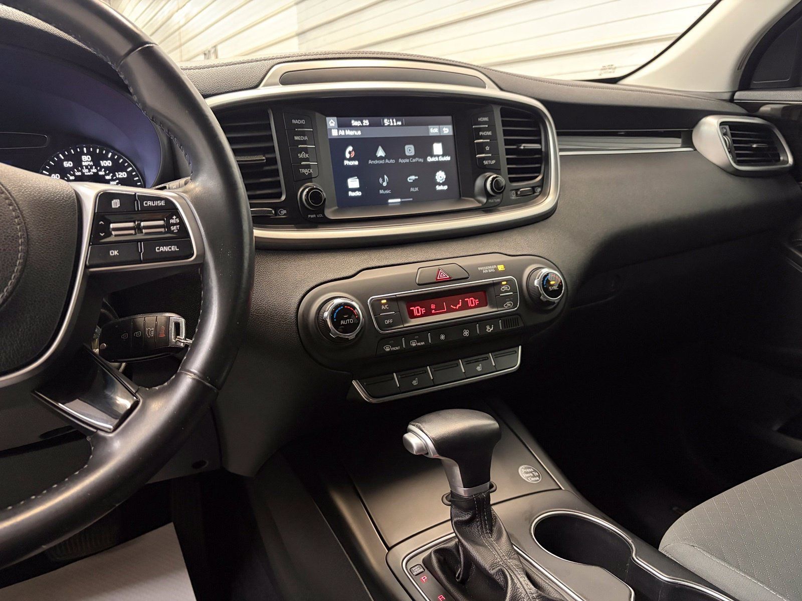 Used 2020 Kia Sorento LX w/ LX I4 Convenience Package AWD/4WD image 18