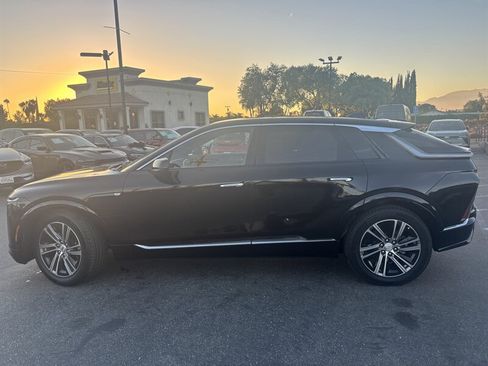 Used 2026 Cadillac Lyriq Luxury RWD image 4