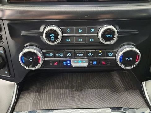 Certified 2023 Ford F150 Platinum w/ Equipment Group 701A High AWD/4WD image 18