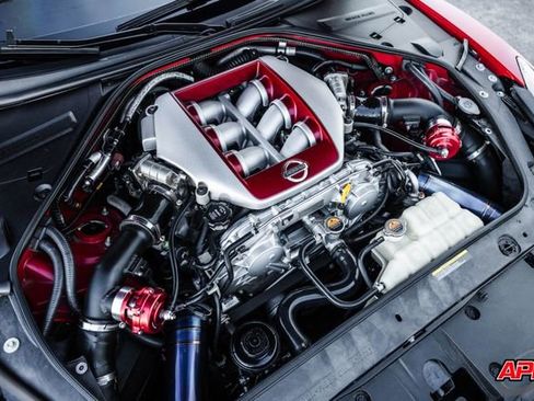 Used 2020 Nissan GT-R Premium w/ Premium Interior Package image 91