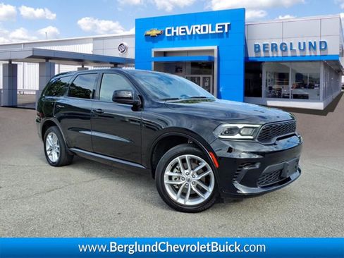 Used 2023 Dodge Durango GT image 1