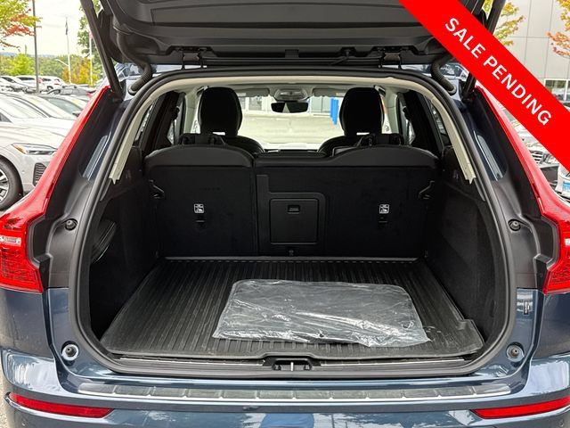 Certified 2024 Volvo XC60 B5 Plus w/ Protection Package Premier AWD/4WD image 25