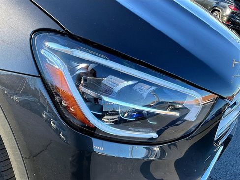 Used 2021 Mercedes-Benz GLC 300 4MATIC image 29