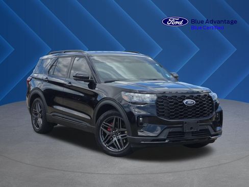 Used 2025 Ford Explorer ST-Line w/ Premium Package RWD image 1
