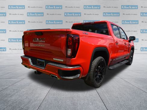 Used 2025 GMC Sierra 1500 Elevation w/ Elevation Premium Package AWD/4WD image 4