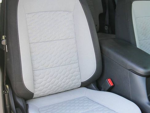 Used 2020 Chevrolet Equinox LS FWD image 19