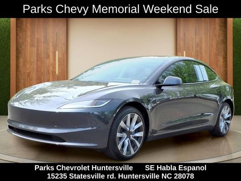 Used 2025 Tesla Model 3 Long Range RWD image 27