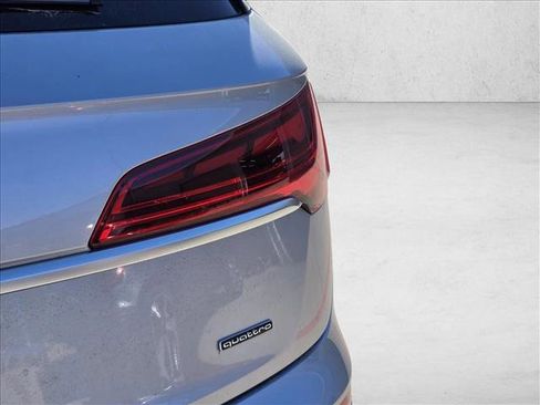 Certified 2022 Audi Q5 2.0T Premium Plus w/ Premium Plus Package image 11