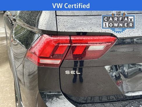 Certified 2023 Volkswagen Tiguan SEL R-Line image 6