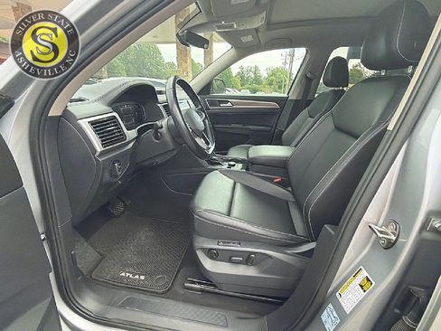 Used 2021 Volkswagen Atlas SEL AWD/4WD image 11