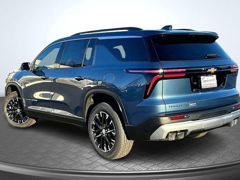 New 2026 Chevrolet Traverse LT w/ Sun and Wheel Package image 3