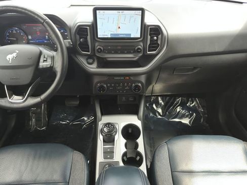 Used 2022 Ford Bronco Sport Outer Banks w/ Tech Package image 12
