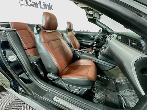 Used 2017 Ford Mustang GT Premium RWD image 33