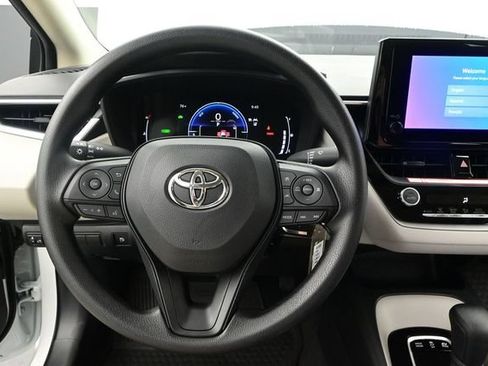 New 2026 Toyota Corolla LE FWD image 5