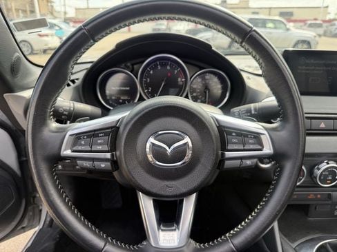 Used 2025 MAZDA MX-5 Miata RF Grand Touring RWD image 14