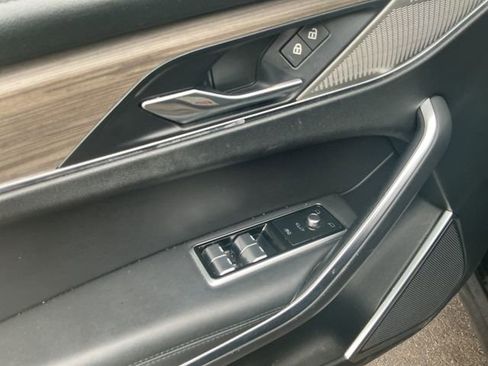 Used 2021 Jaguar F-PACE S AWD/4WD image 17