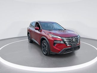 Used 2024 Nissan Rogue SV video 2
