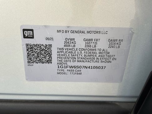 Used 2022 Chevrolet Bolt LT w/ Driver Confidence Package image 28