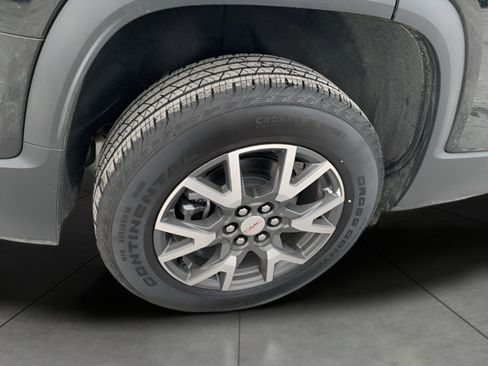 Used 2023 GMC Acadia SLE w/ Driver Convenience Package image 37