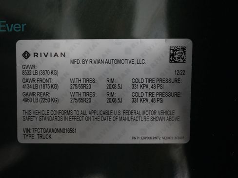 Used 2022 Rivian R1T Adventure AWD/4WD image 30