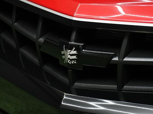 Used 2010 Chevrolet Camaro SS w/ RS Package RWD image 3