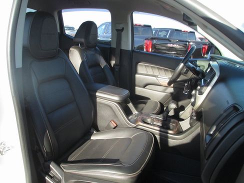 Certified 2021 GMC Canyon Denali image 21