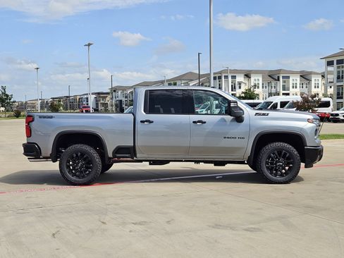 New 2026 Chevrolet Silverado 2500 LTZ w/ LTZ Plus Package AWD/4WD image 7