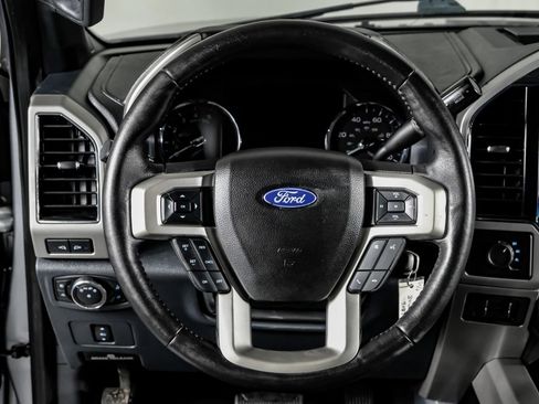 Used 2022 Ford F350 Lariat w/ Lariat Value Package AWD/4WD image 16