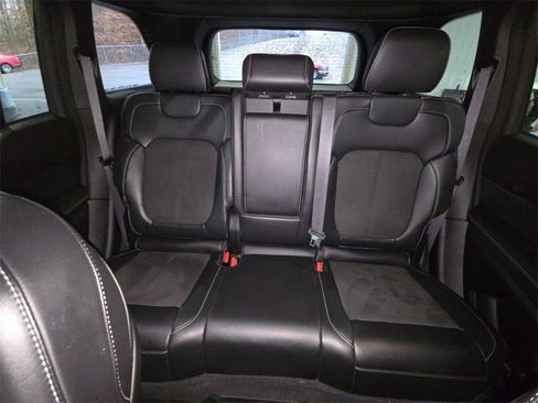 Used 2022 Jeep Grand Cherokee Altitude image 27