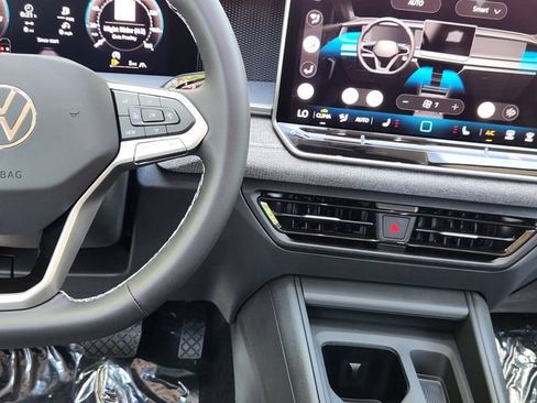 New 2026 Volkswagen Tiguan S AWD/4WD image 27