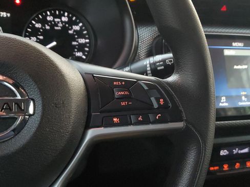 Used 2021 Nissan Kicks SV image 23