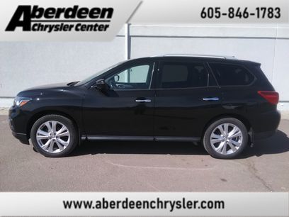 Used 2019 Nissan Pathfinder SL w/ SL Premium Package