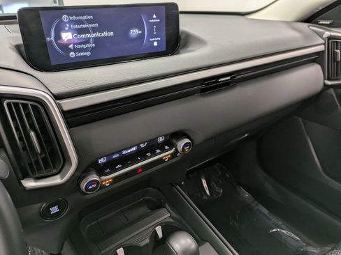 Used 2025 MAZDA CX-50 AWD 2.5 S w/ Premium Package image 12