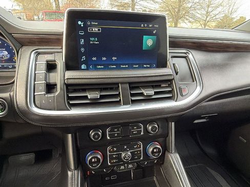 Used 2022 Chevrolet Tahoe LT w/ LT Signature Plus Package RWD image 31