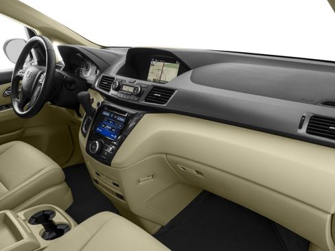 Used 2016 Honda Odyssey Touring Elite image 13