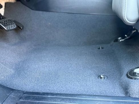 Used 2012 Toyota Tundra Limited w/ Platinum Pkg image 22