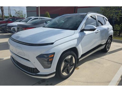 Used 2024 Hyundai Kona Limited image 1