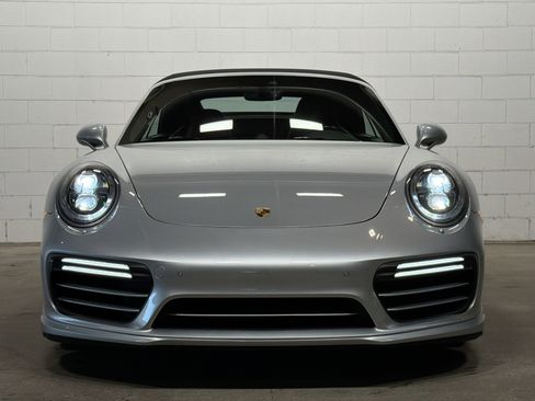 Used 2018 Porsche 911 Turbo S image 9