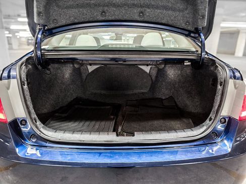 Used 2015 Honda Accord EX-L image 8