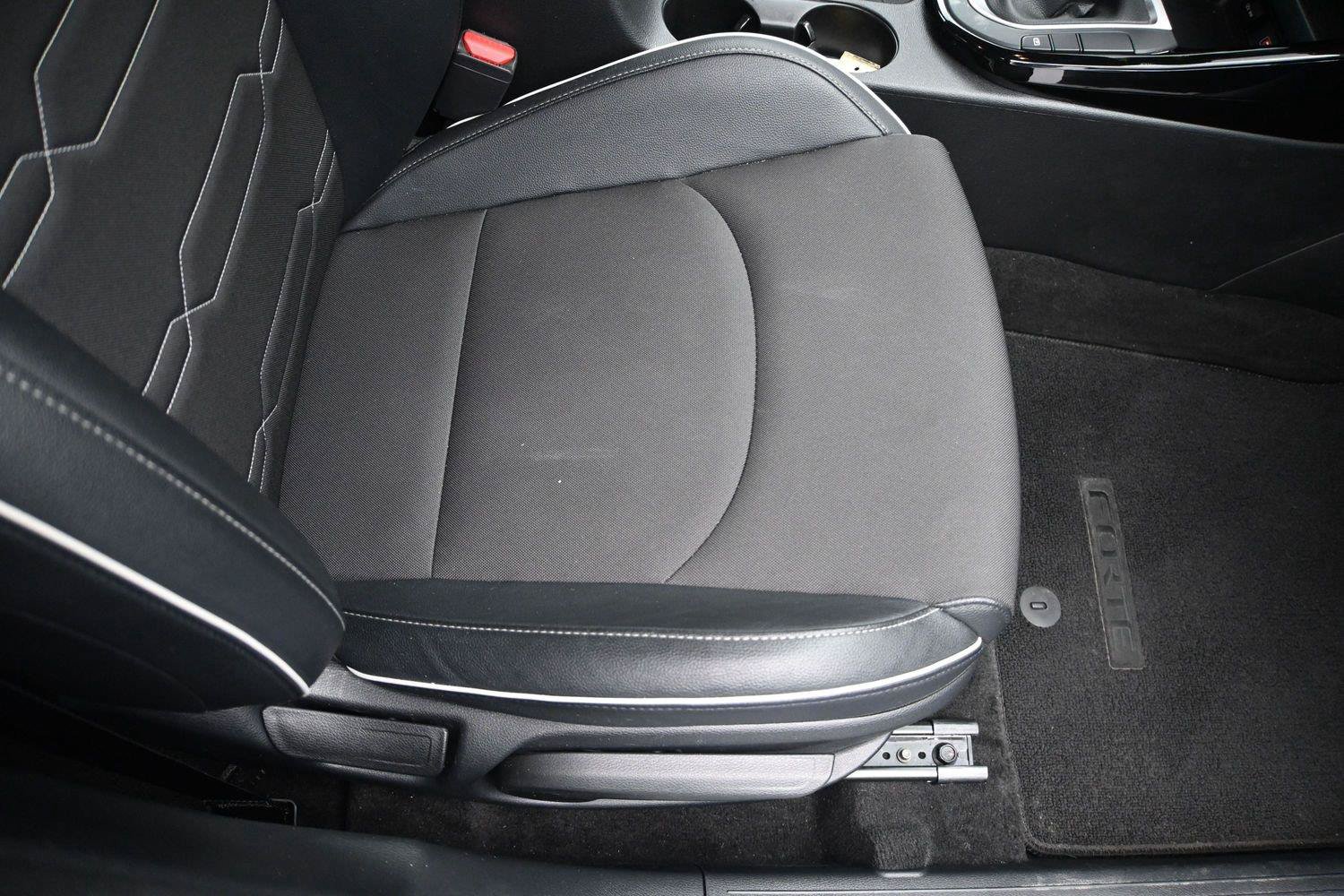 Used 2023 Kia Forte GT-Line FWD image 20