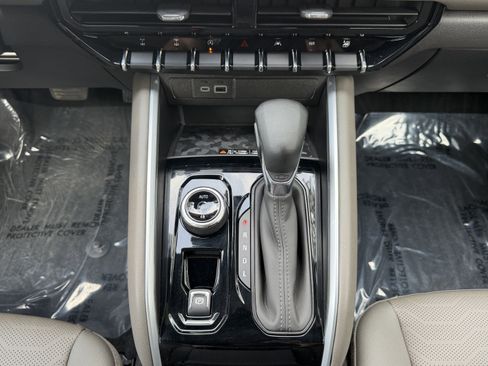 Used 2024 Chevrolet Colorado ZR2 w/ ZR2 Bison Edition image 26