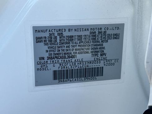 Used 2025 Nissan Kicks SV FWD image 32