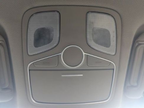 Used 2015 Kia Sorento LX image 43